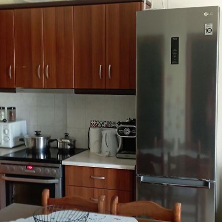 M&J Apartments ニキティ エクステリア 写真