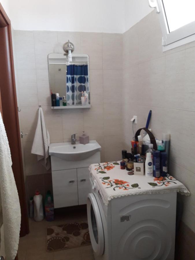 M&J Apartments ニキティ エクステリア 写真